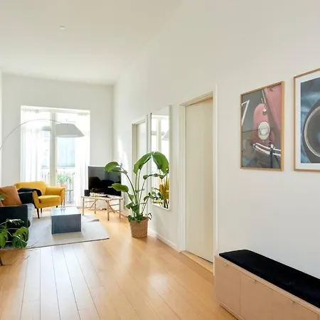 Location - Citycenter - Balcony Apartment Copenhagen