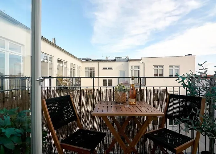 Location - Citycenter - Balcony Apartment