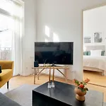 Apartment Location - Citycenter - Balcony *